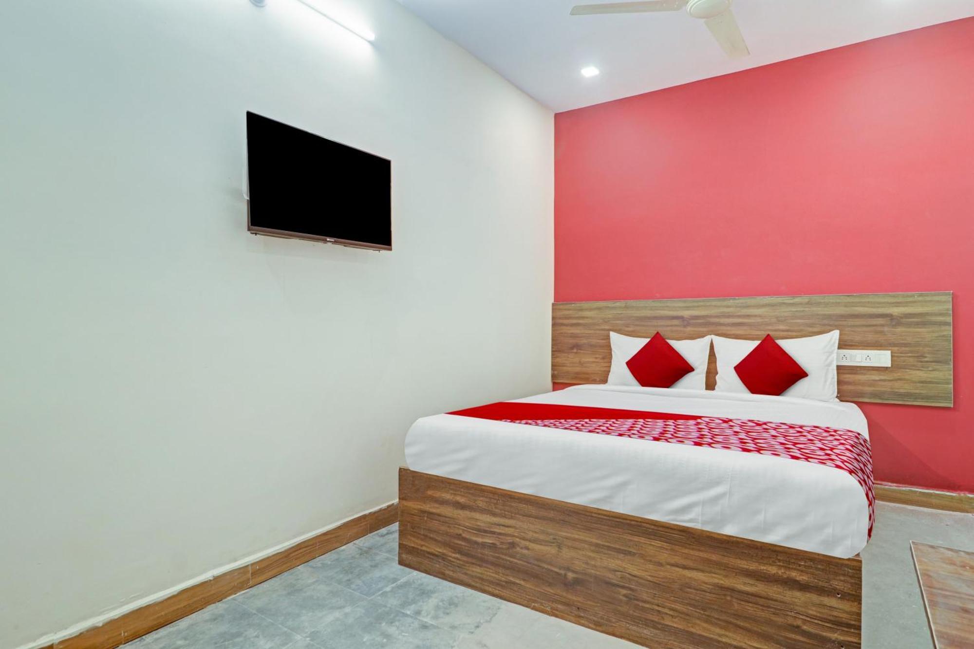 Hotel O Lavish Stay Sururnagar Zewnętrze zdjęcie