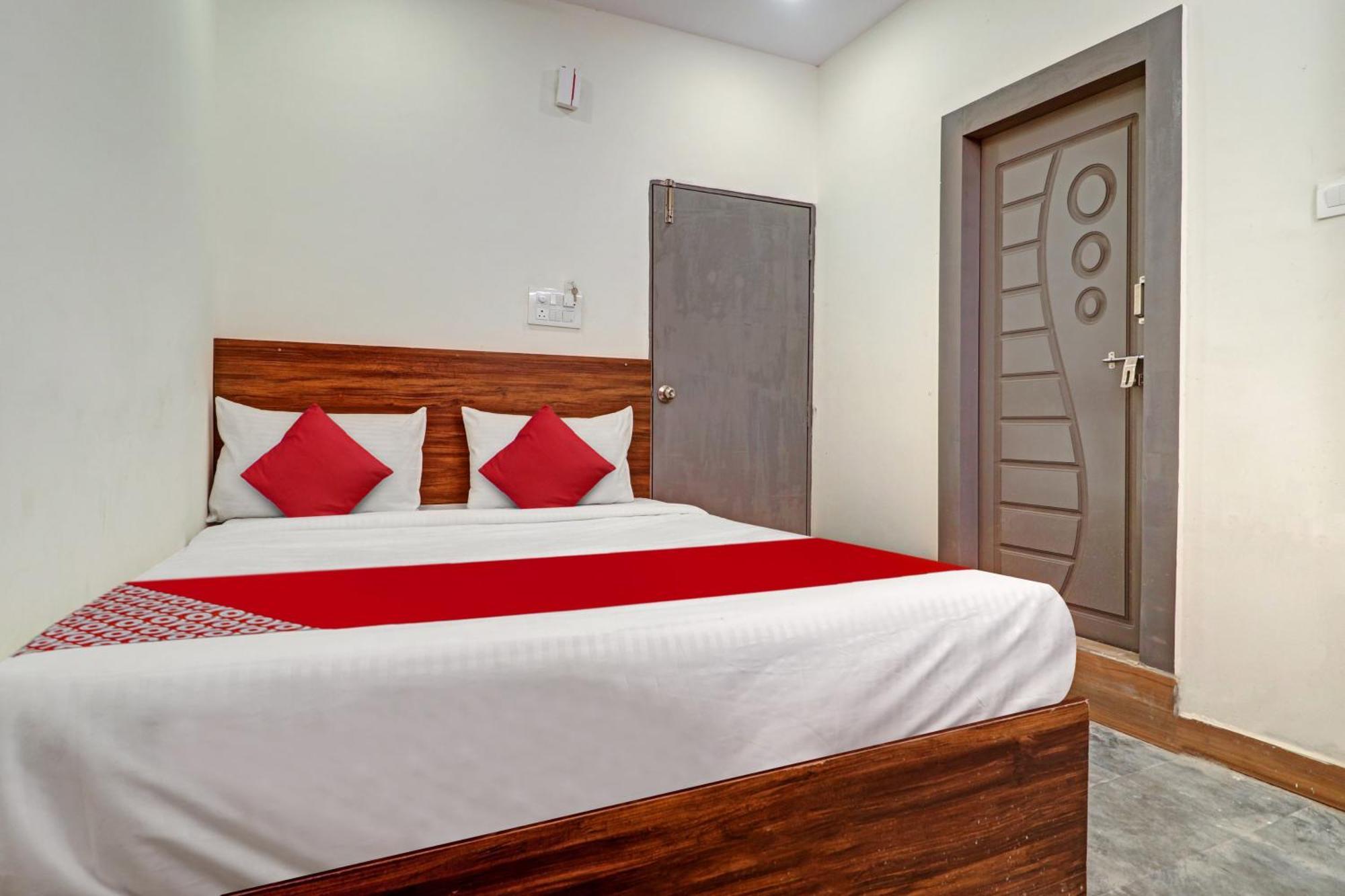 Hotel O Lavish Stay Sururnagar Zewnętrze zdjęcie