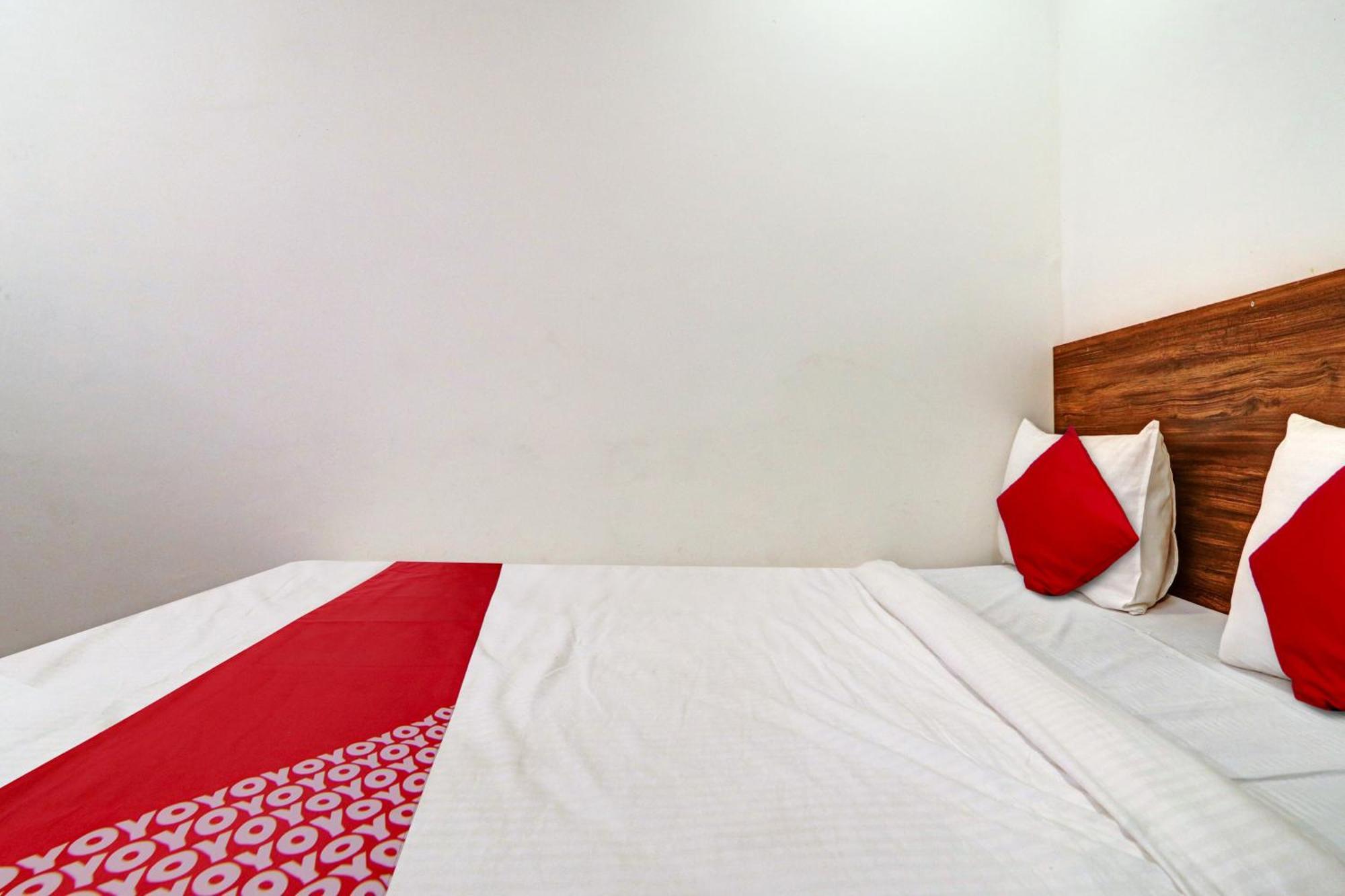 Hotel O Lavish Stay Sururnagar Zewnętrze zdjęcie