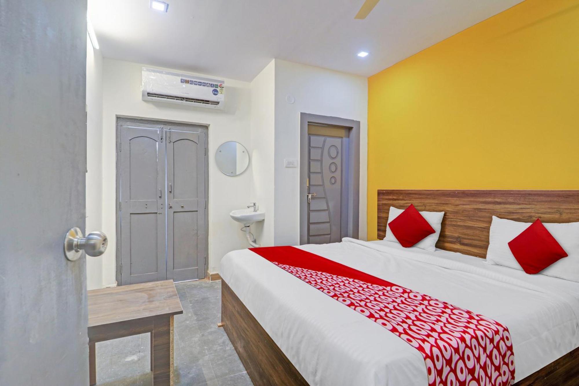 Hotel O Lavish Stay Sururnagar Zewnętrze zdjęcie